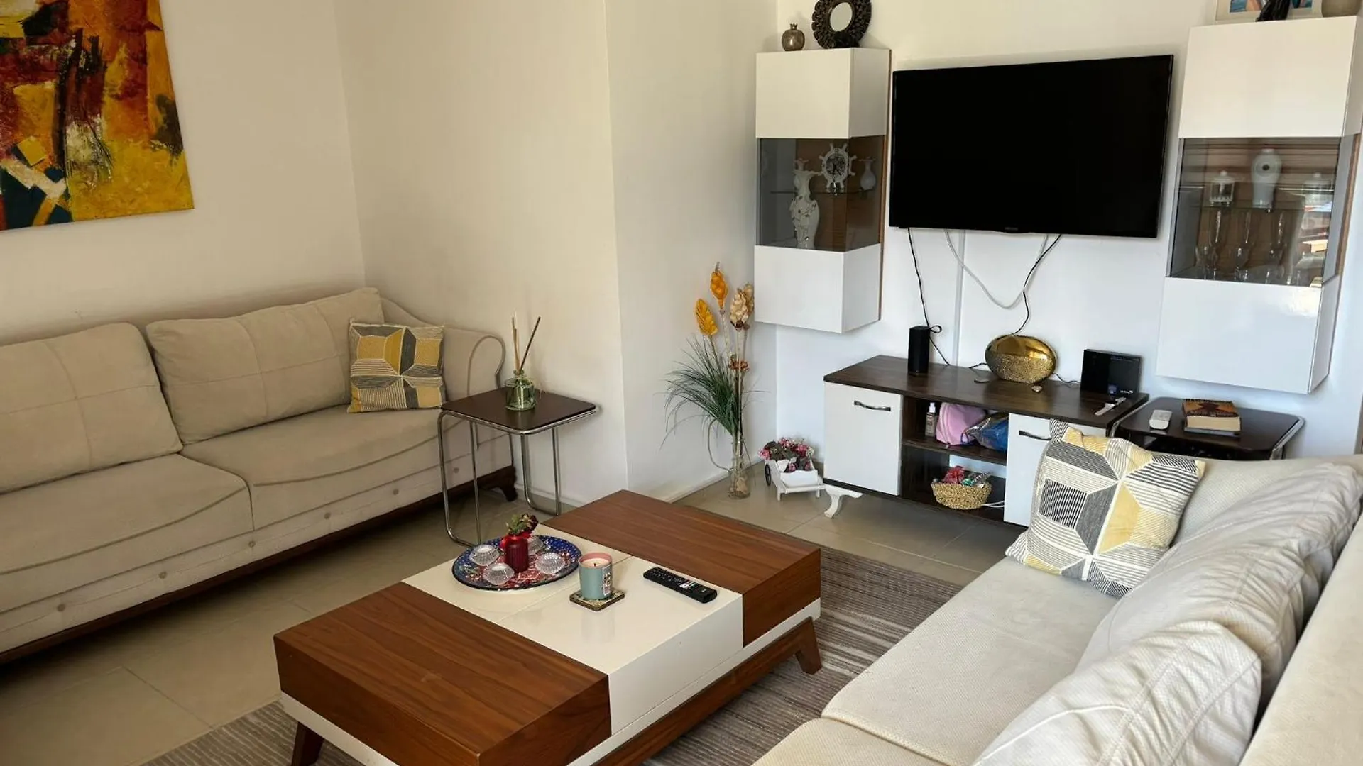 דירה פאטהיה Charming 3-Bedroom Home With Private Pool For Rent